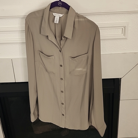 WHBM Sheer Button Down - Picture 1 of 3